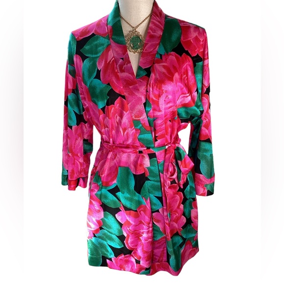 Vintage 1950’s Perfection Fit by Roxanne Hostess Jacket & Skirt Set. B32 - Picture 2 of 16